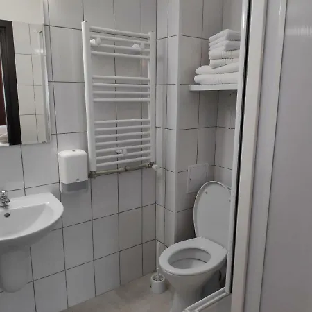 Caliman Hostel *